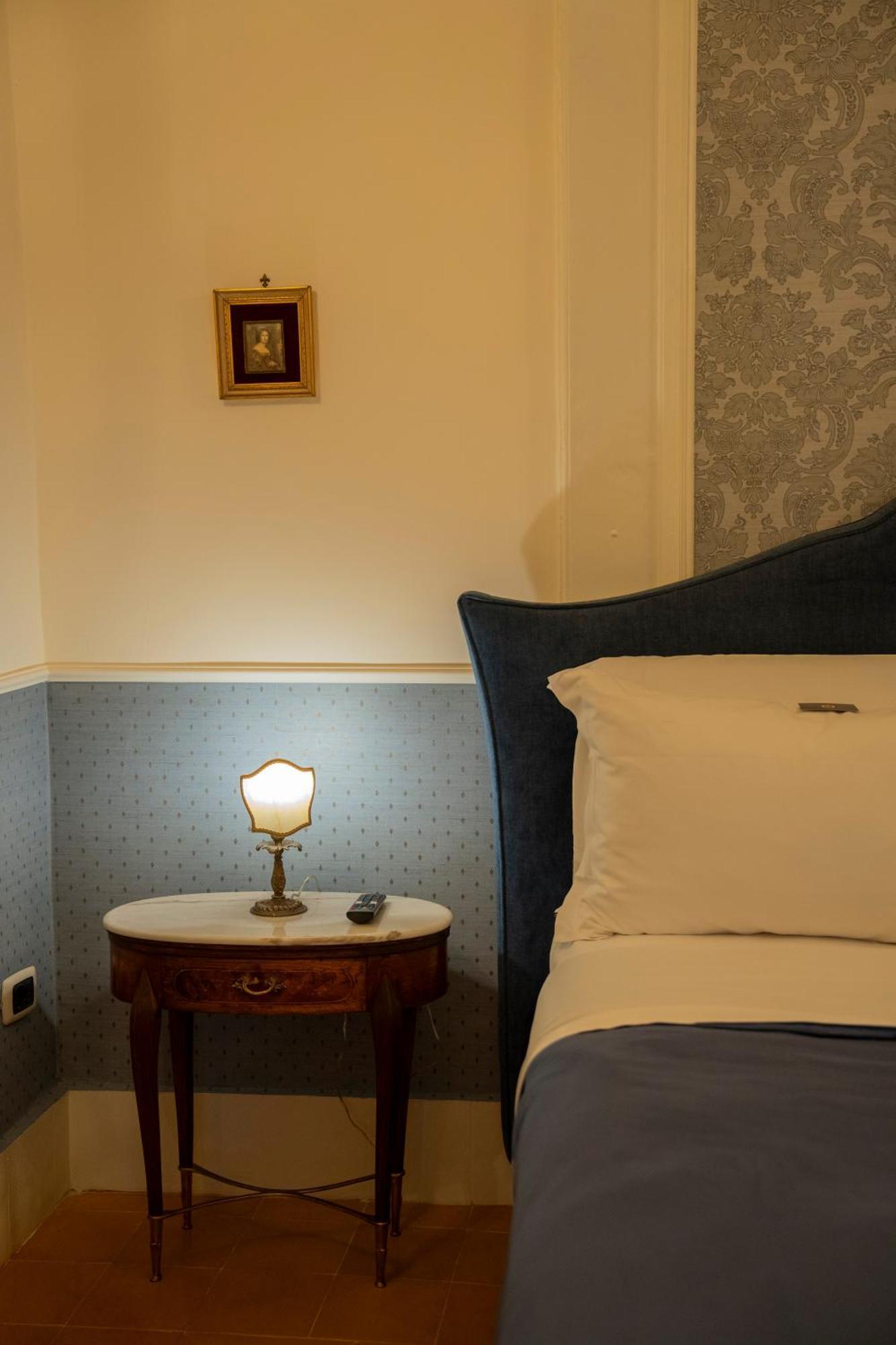 Casa Santangelo Suites Salerno Exterior photo
